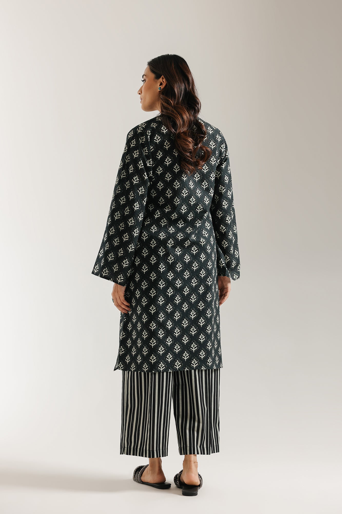 PRINTED SUIT (E7060/102/901) - Image 4