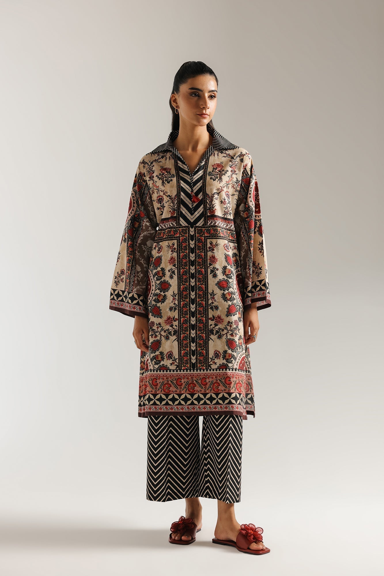 PRINTED SUIT (E7081/102/902) - Image 2