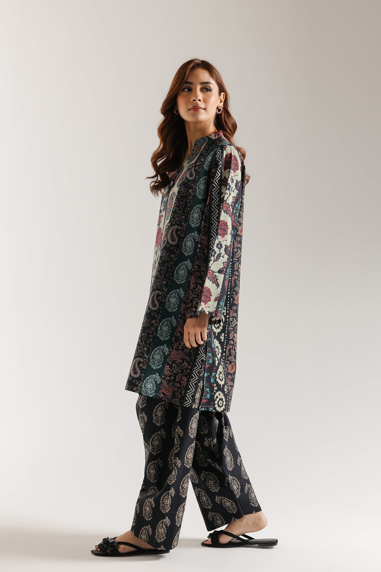PRINTED SUIT (E7100/102/902) - Image 3