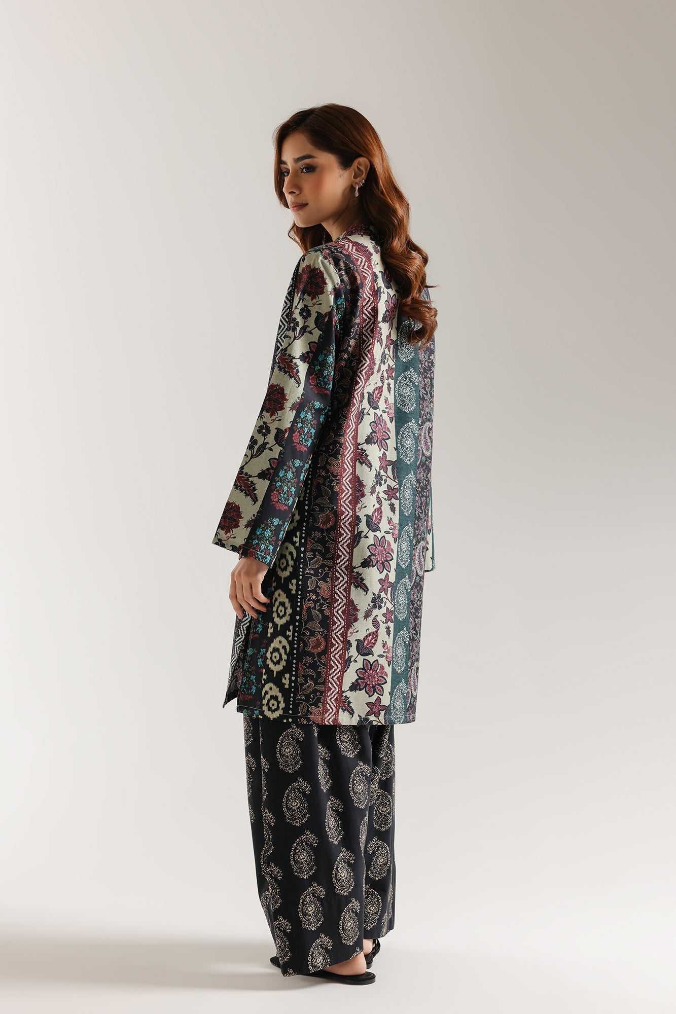 PRINTED SUIT (E7100/102/902) - Image 4