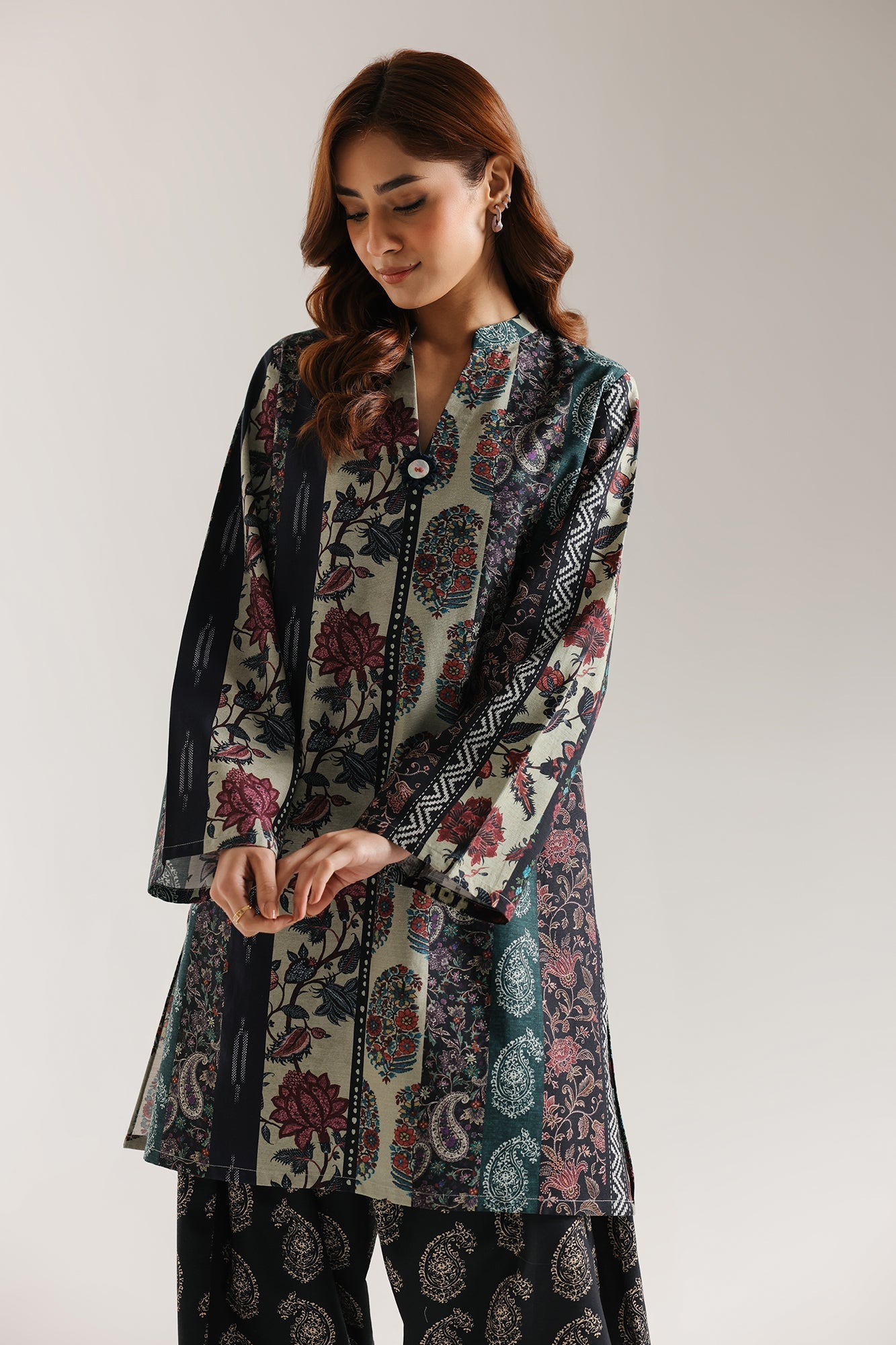 PRINTED SUIT (E7100/102/902) - Image 5