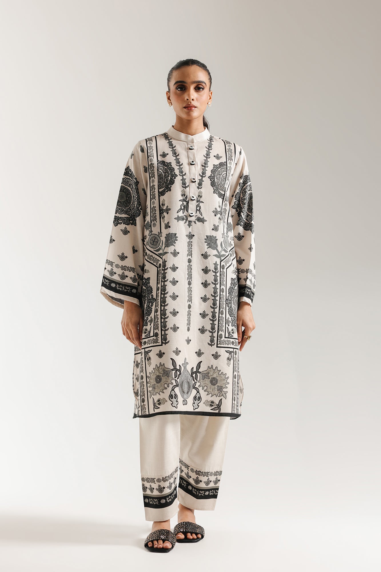 PRINTED SUIT (E7106/102/817) - Image 2