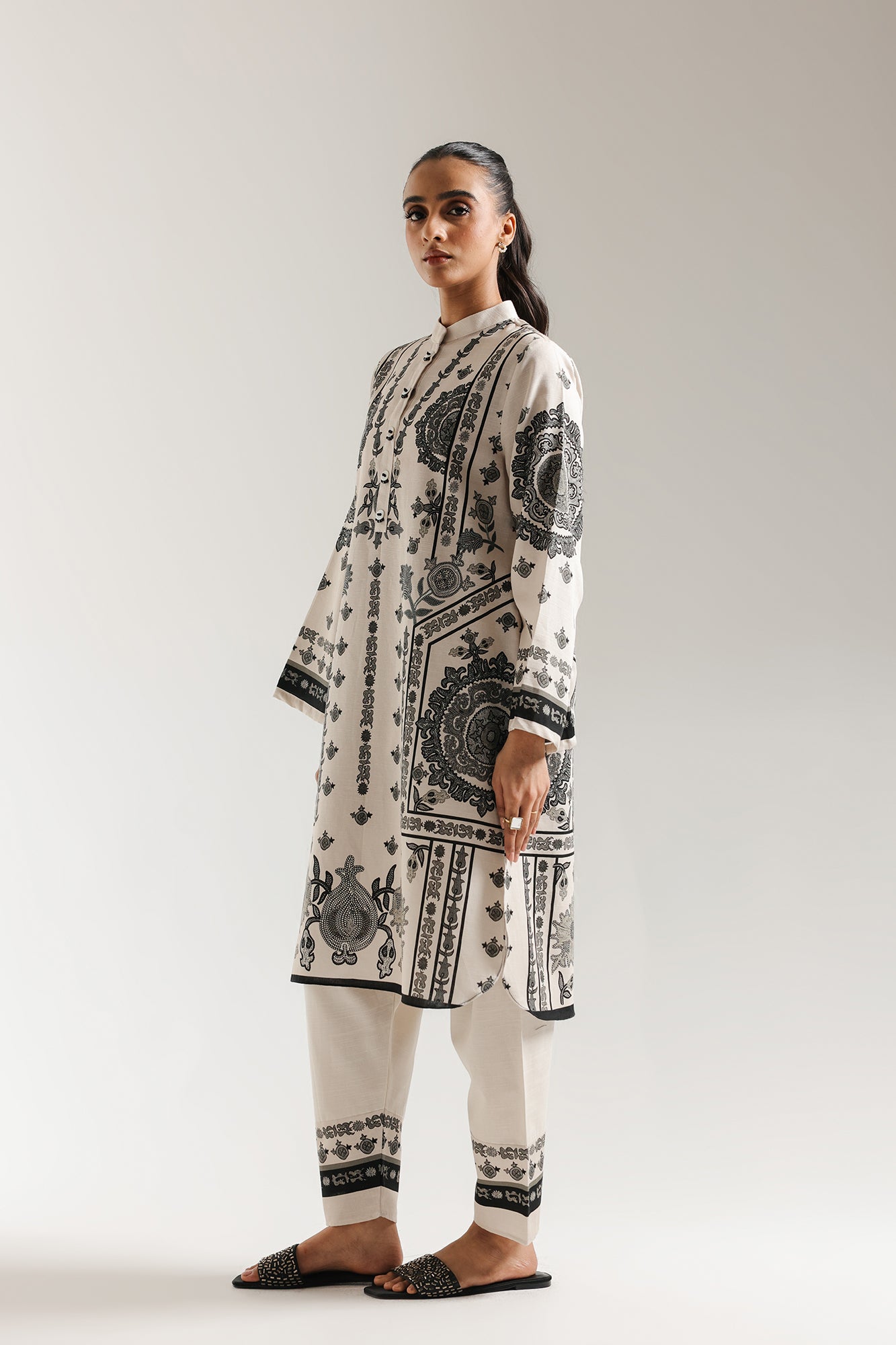 PRINTED SUIT (E7106/102/817) - Image 3