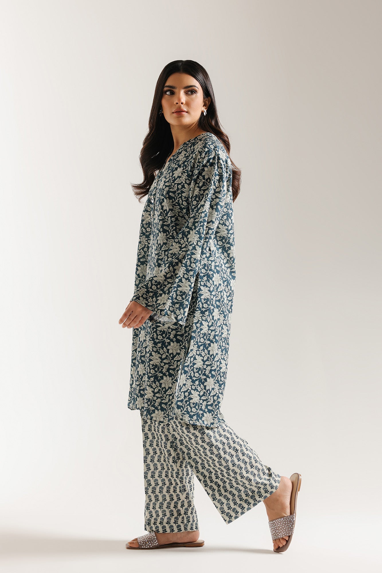 PRINTED SUIT (E7107/102/604) - Image 3