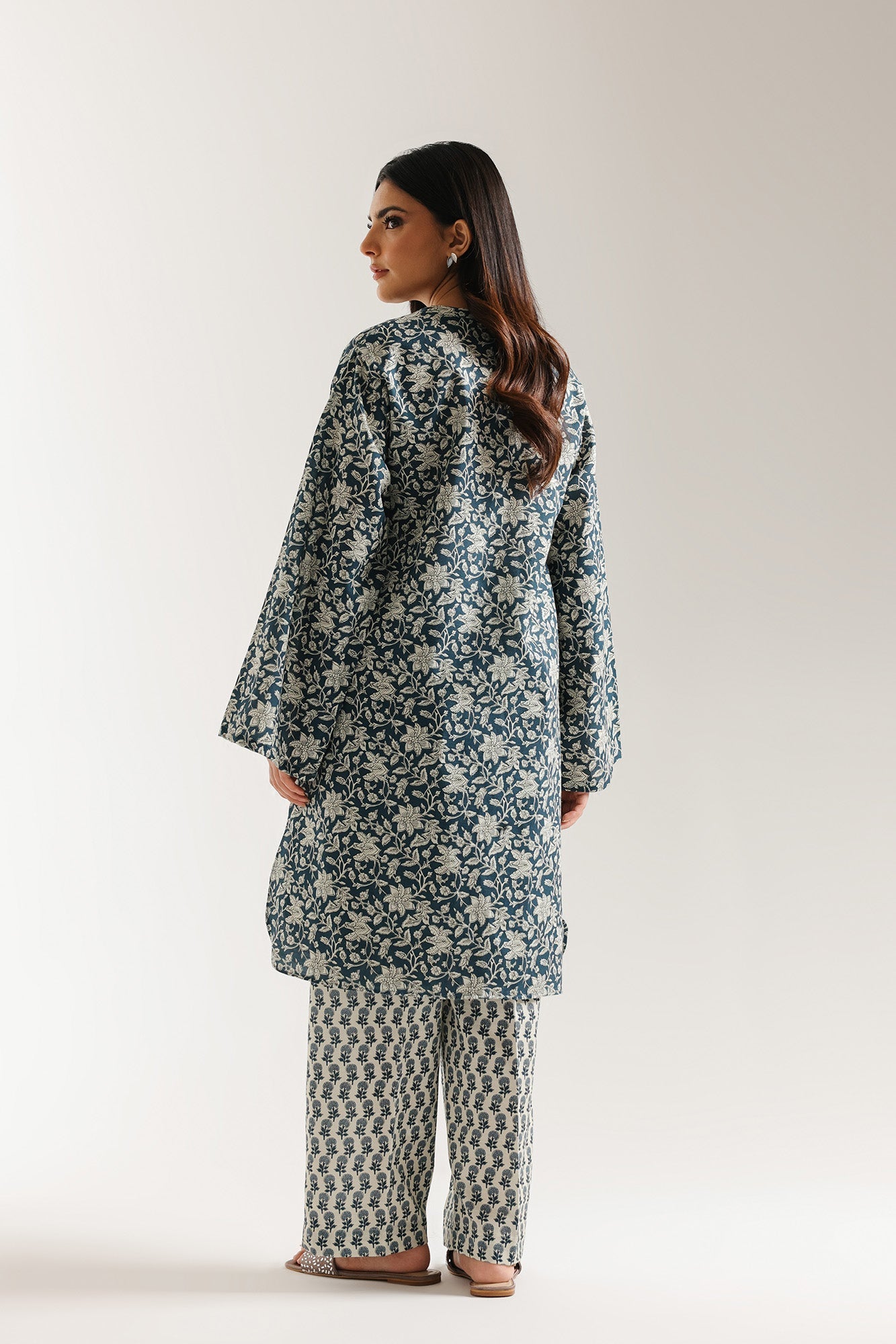 PRINTED SUIT (E7107/102/604) - Image 4