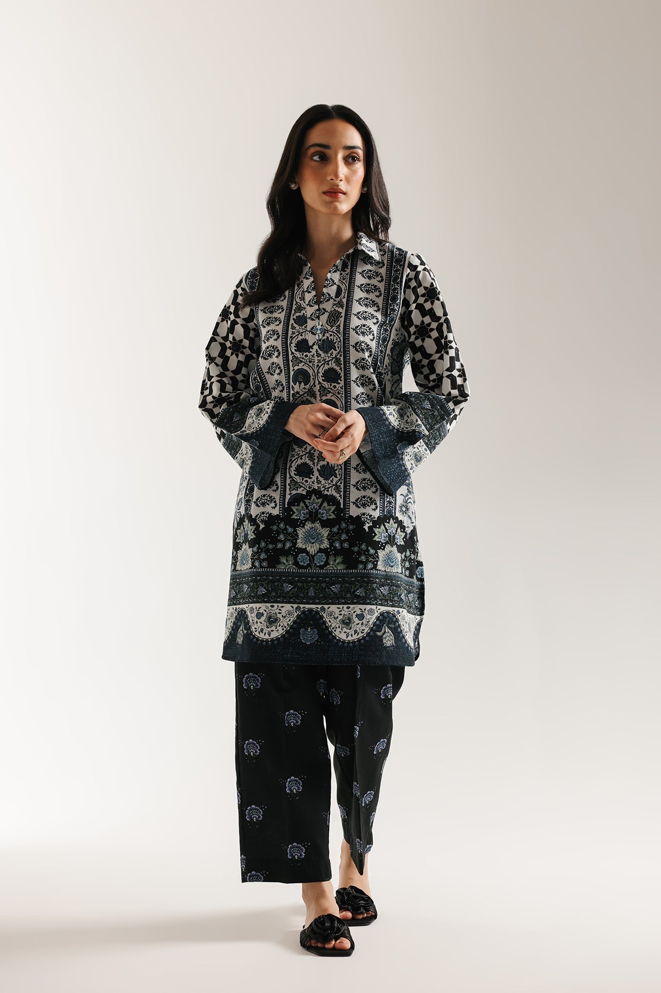 PRINTED SUIT (E7113/102/003) - Image 2