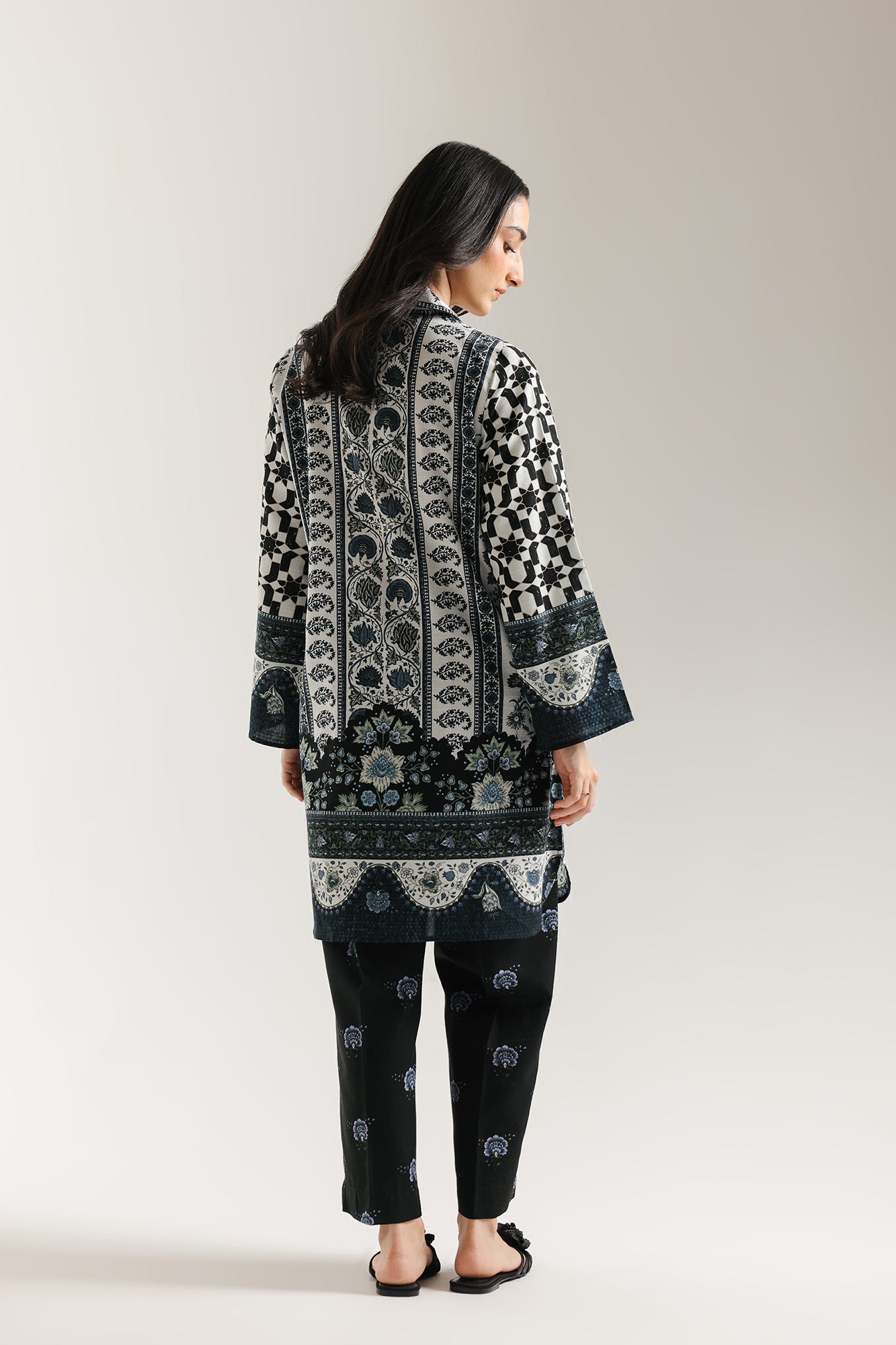 PRINTED SUIT (E7113/102/003) - Image 4