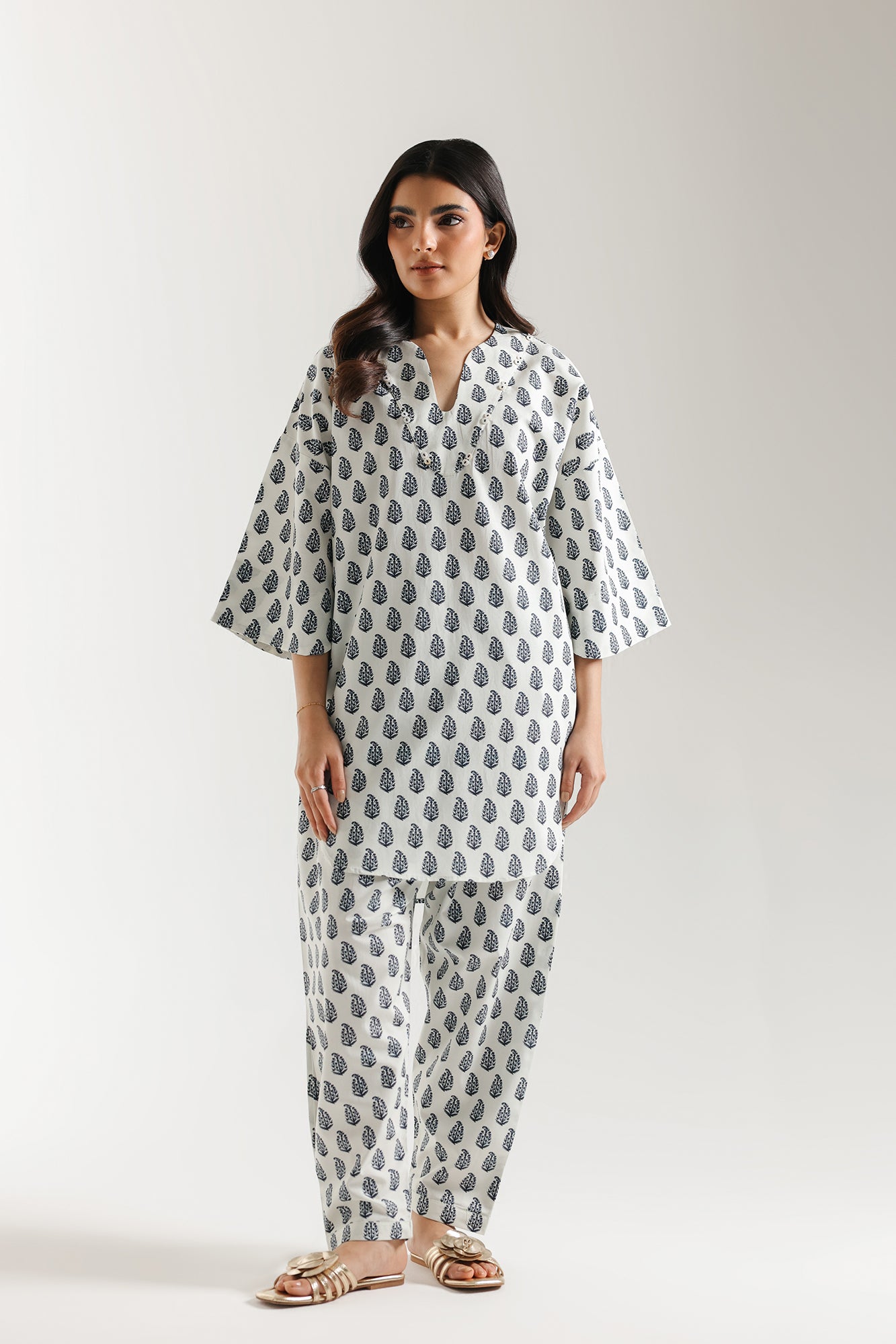 PRINTED SUIT (E7123/102/005) - Image 2