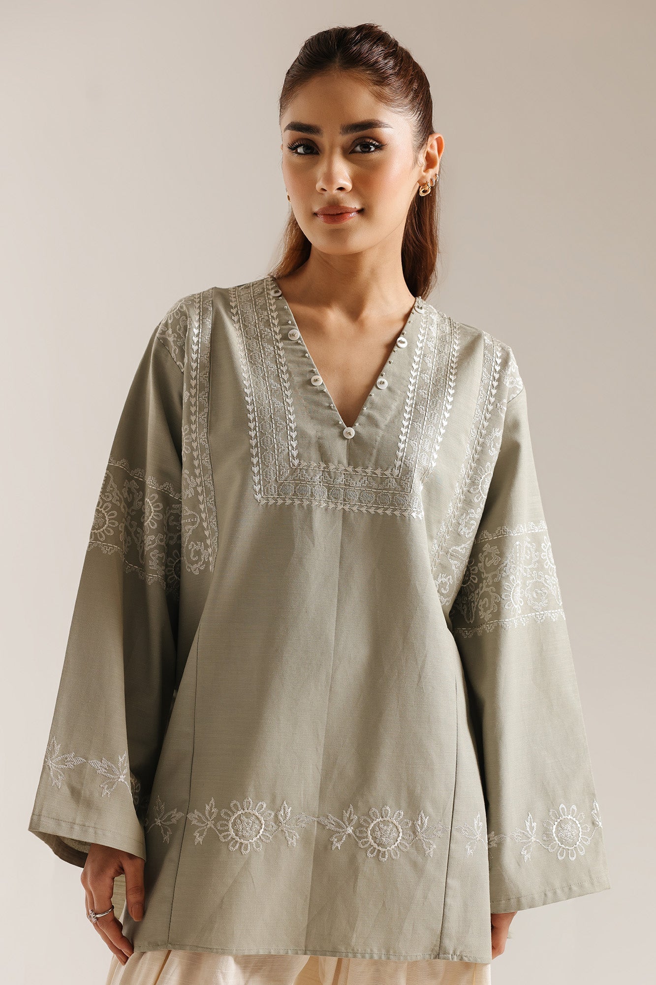 EMBROIDERED KURTI (E7132/102/127) - Image 4