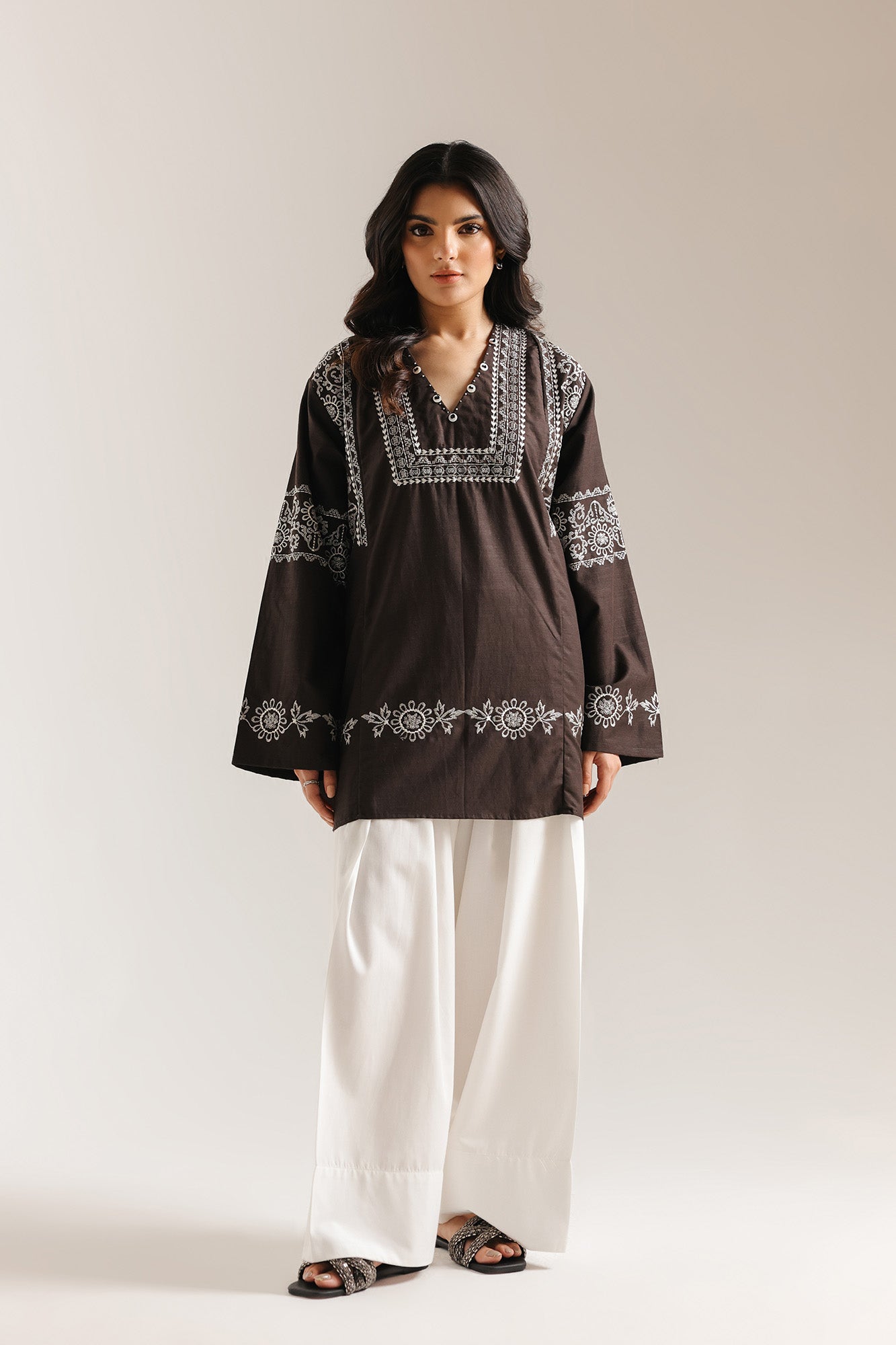 PRINTED KURTI (E7132/102/903) - Image 2