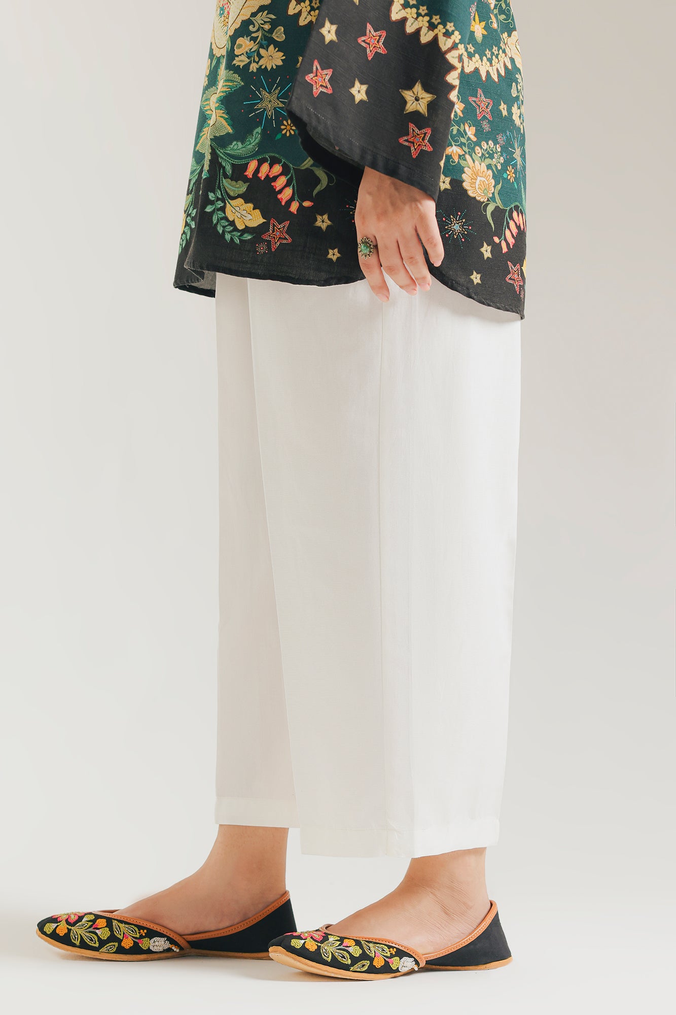 TROUSER (E7143/102/001) - Image 2
