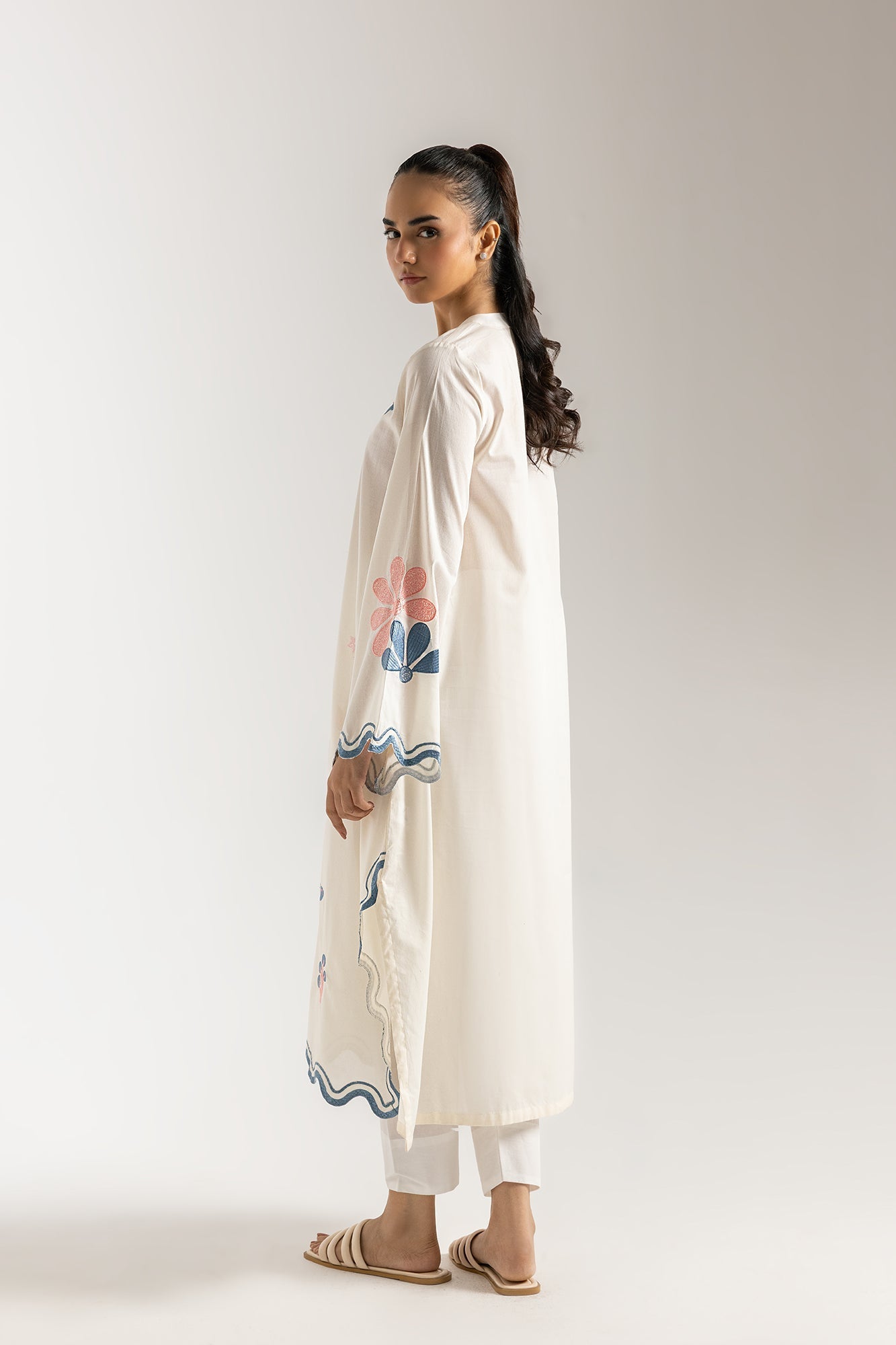 EMBROIDERED SHIRT (E7151/102/003) - Image 4