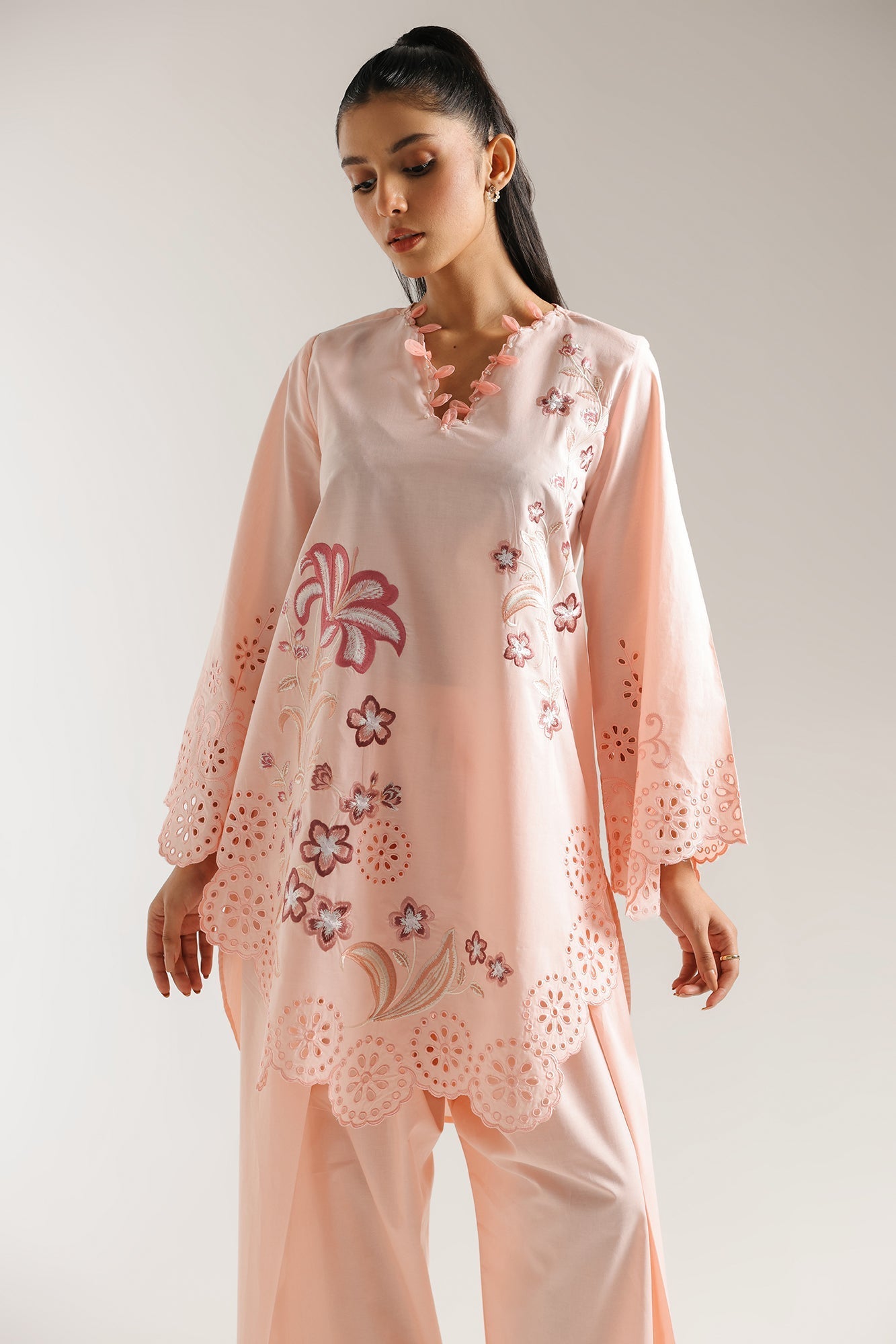 EMBROIDERED SUIT (E7153/102/316) - Image 4