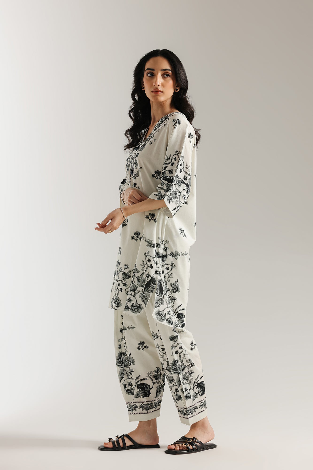 PRINTED SUIT (E7154/102/002) - Image 2