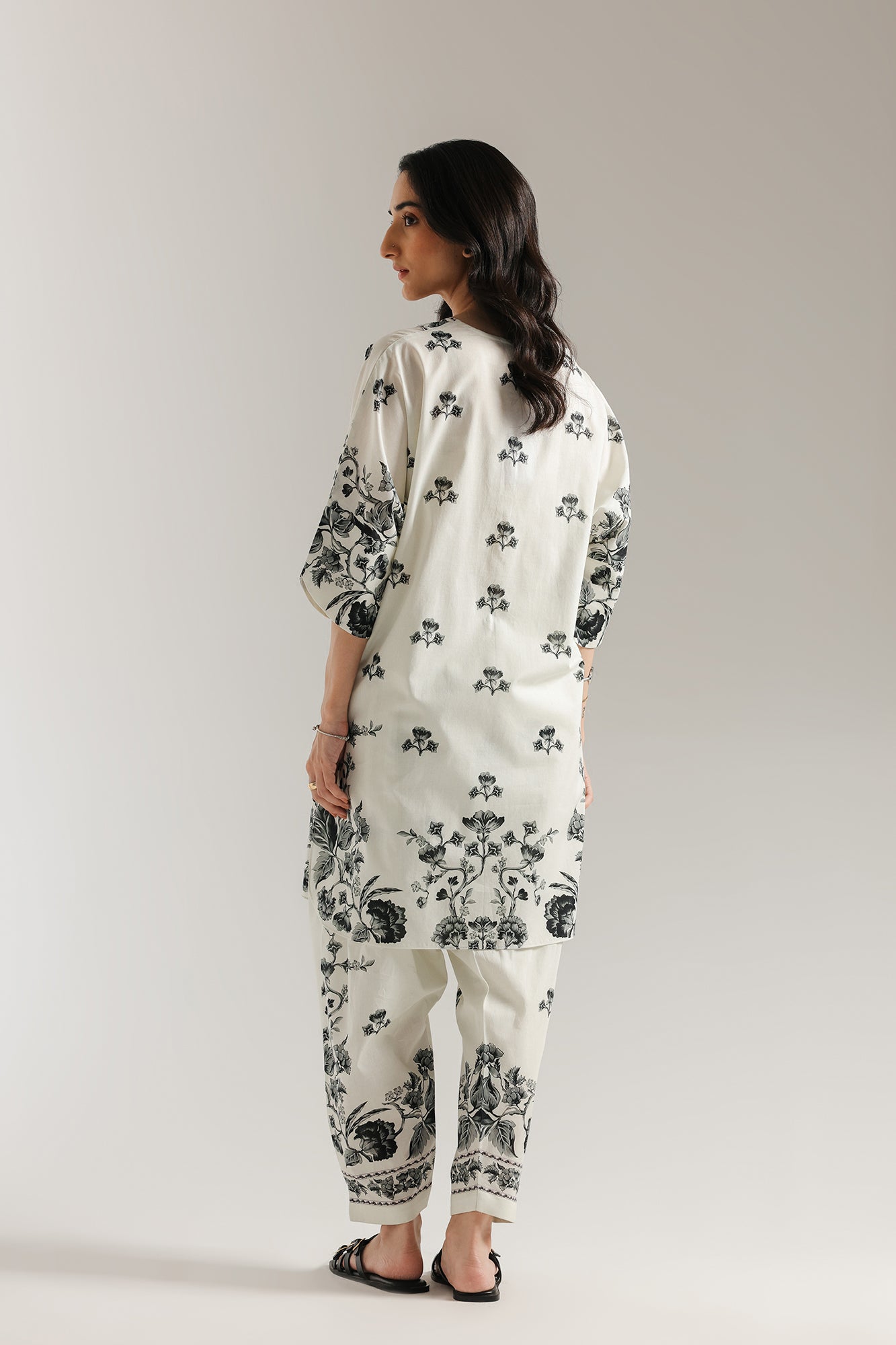 PRINTED SUIT (E7154/102/002) - Image 3