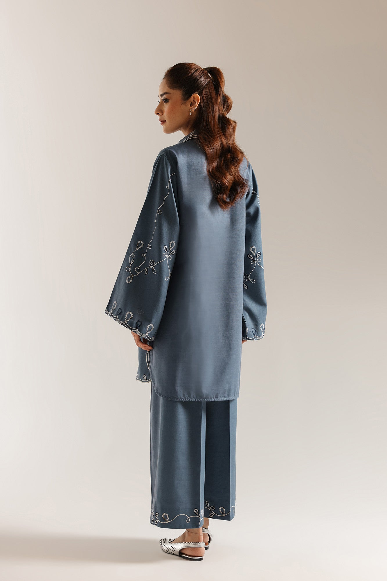 EMBROIDERED SUIT (E7242/102/606) - Image 4