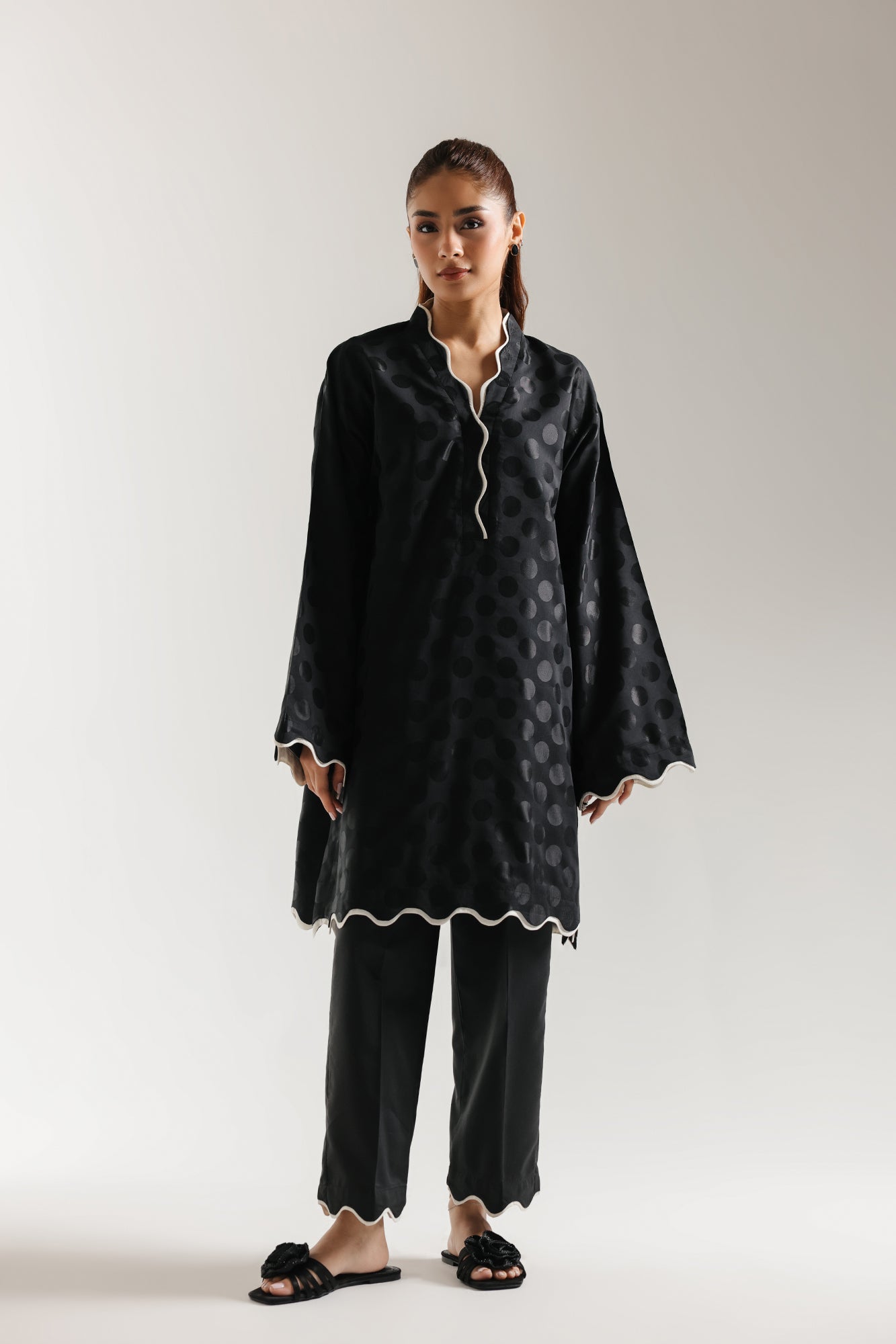 EMBROIDERED SUIT (E7254/102/902) - Image 2