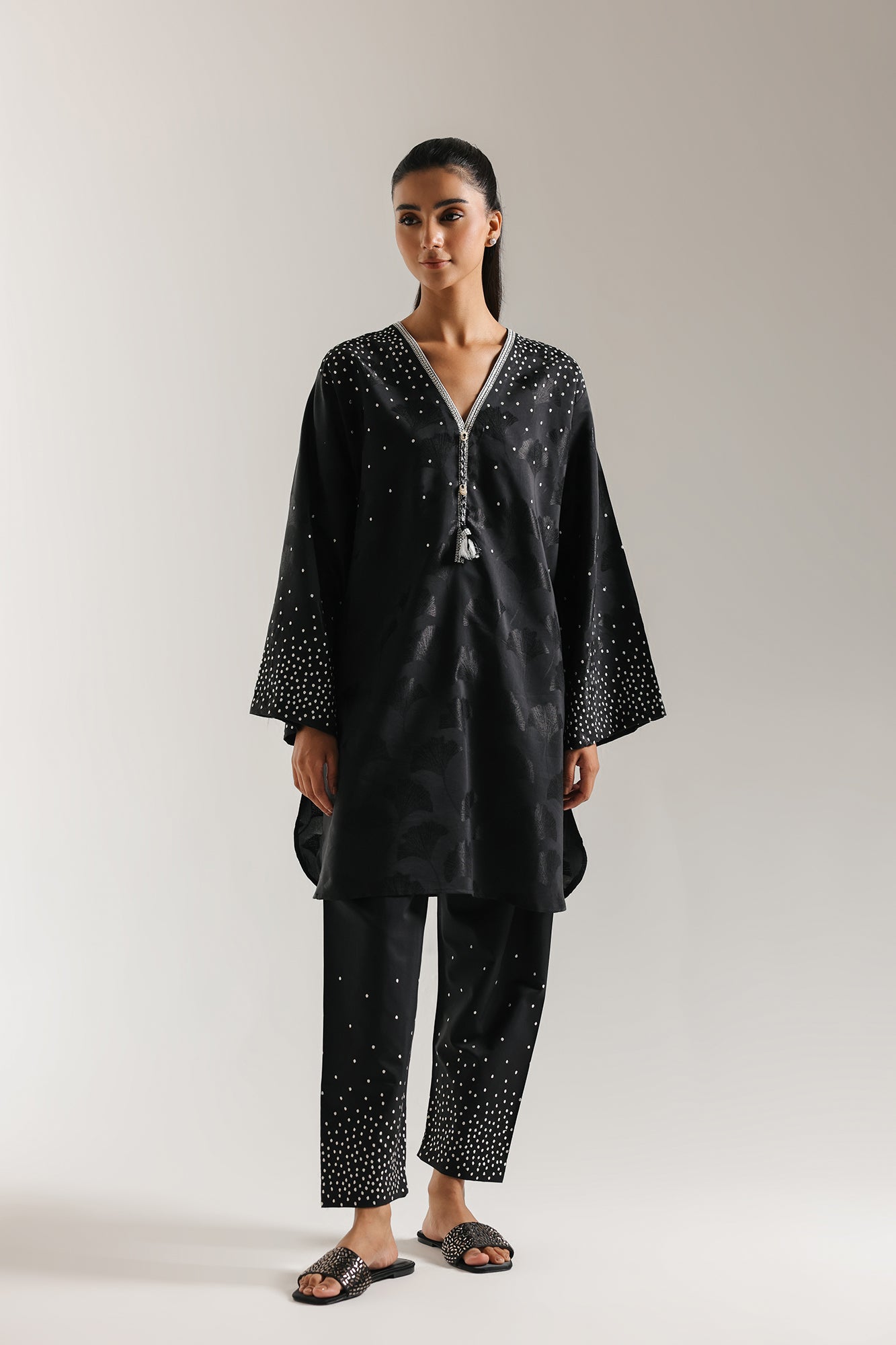 EMBROIDERED SUIT (E7255/102/902) - Image 2