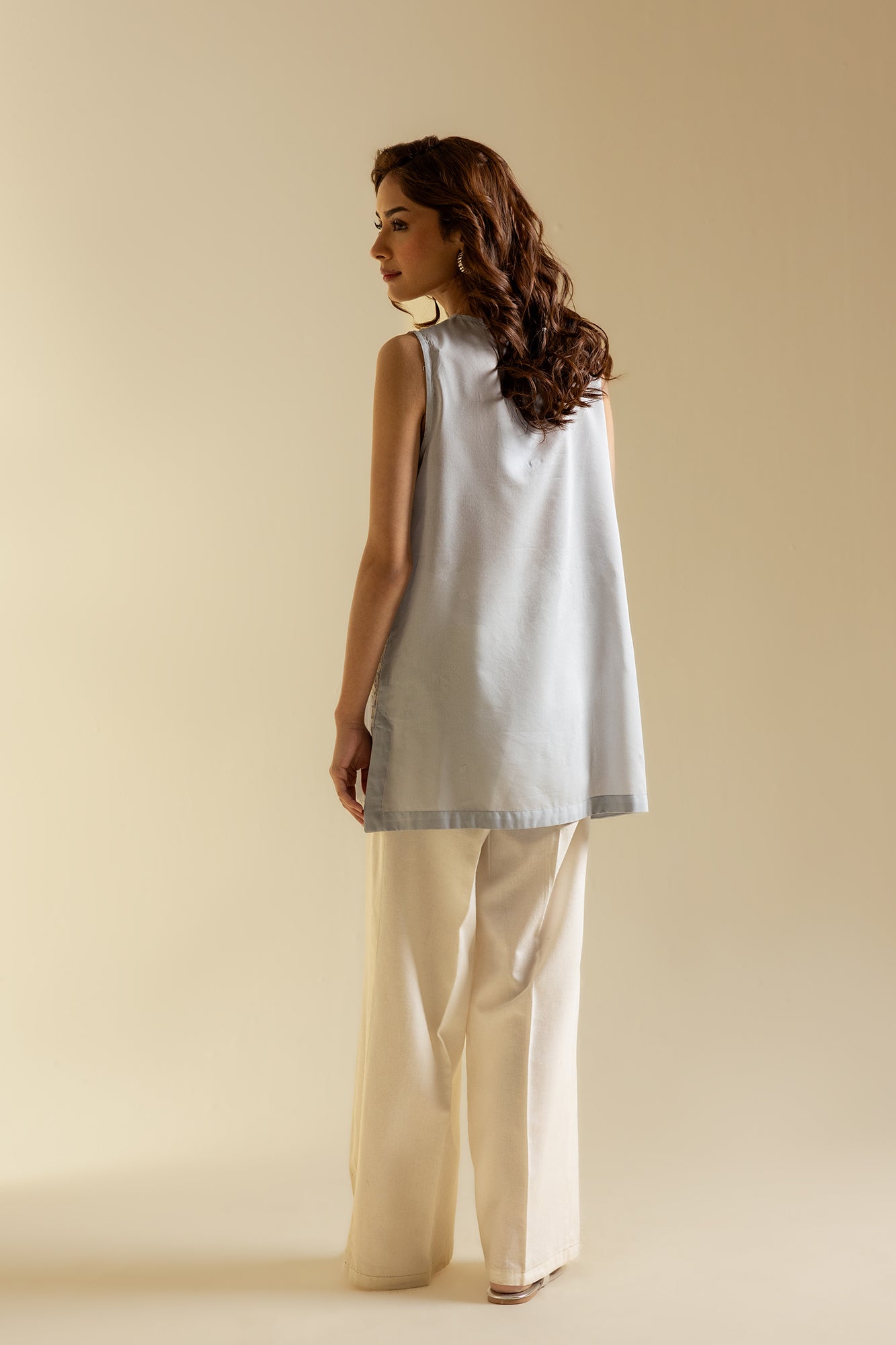 TOP (S2E0427/119/635) - Image 4
