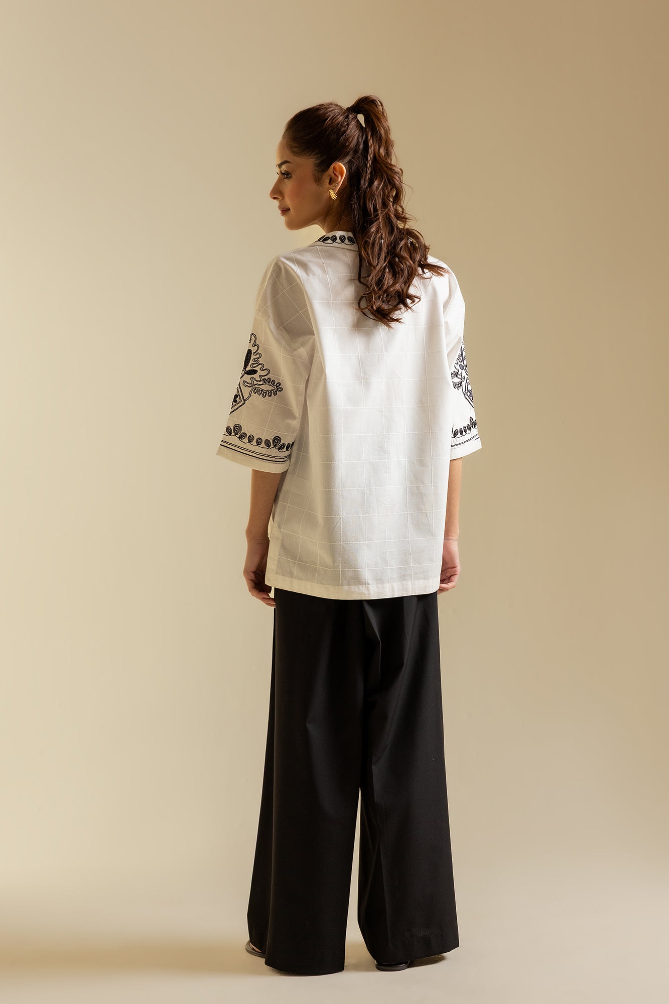 EMBROIDERED KURTI (S2E0489/119/002) - Image 10