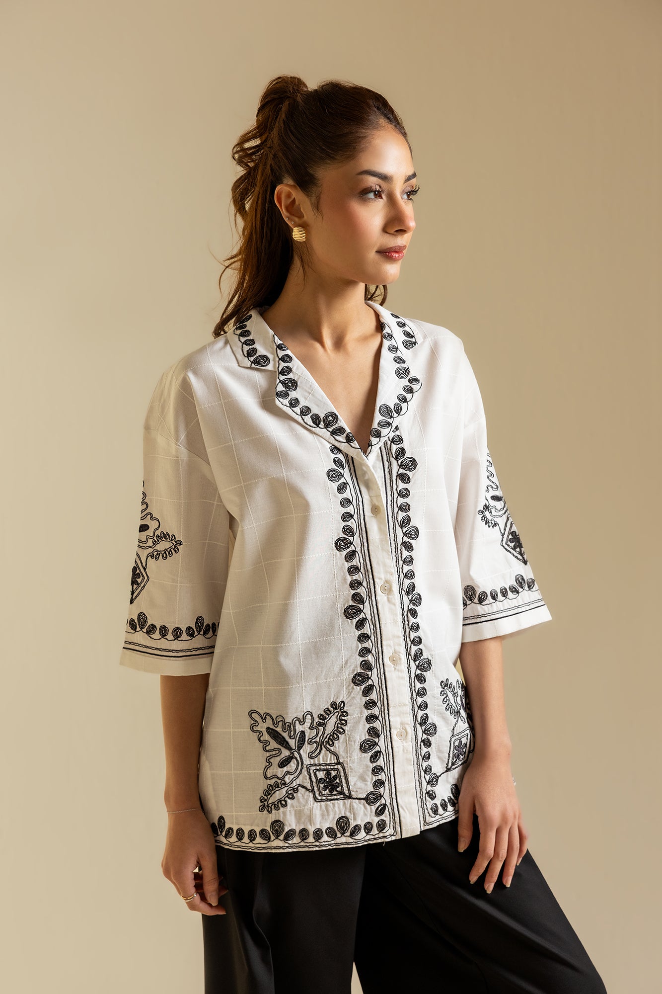 EMBROIDERED KURTI (S2E0489/119/002) - Image 11
