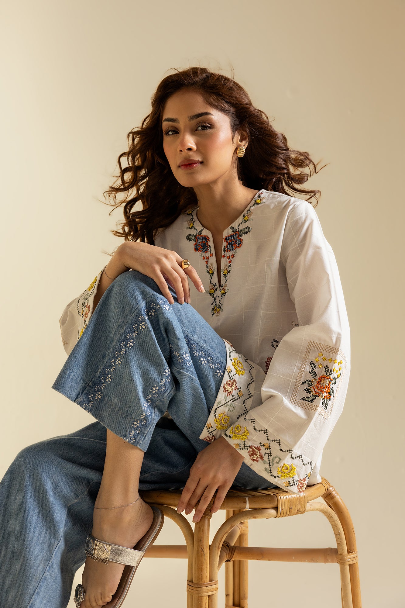 EMBROIDERED KURTI (S2E0492/119/002) - Image 12