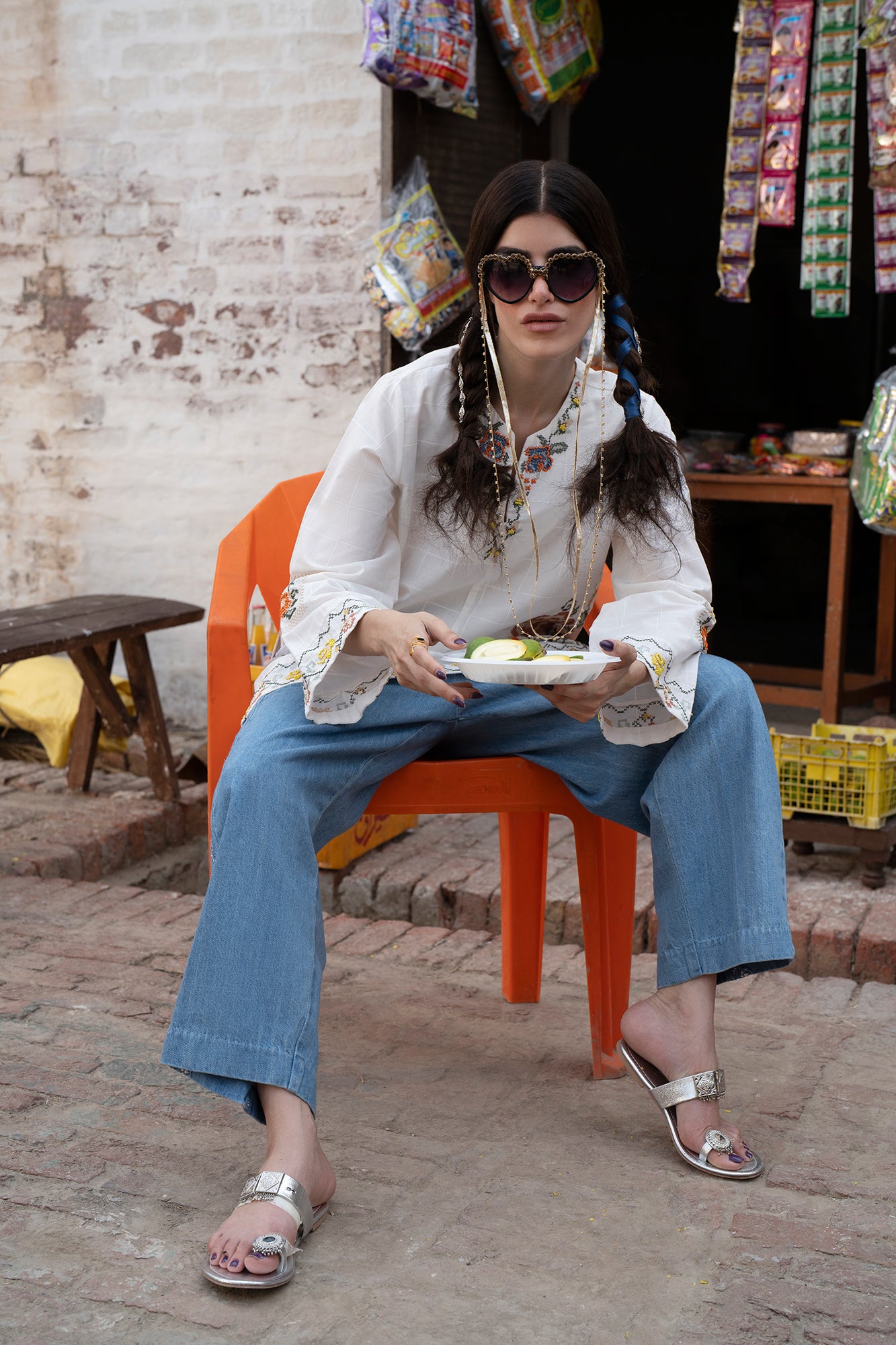 EMBROIDERED KURTI (S2E0492/119/002) - Image 5
