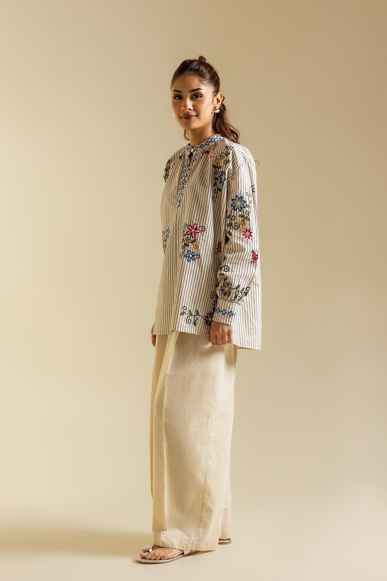 EMBROIDERED KURTI (S2E0494/119/002) - Image 8