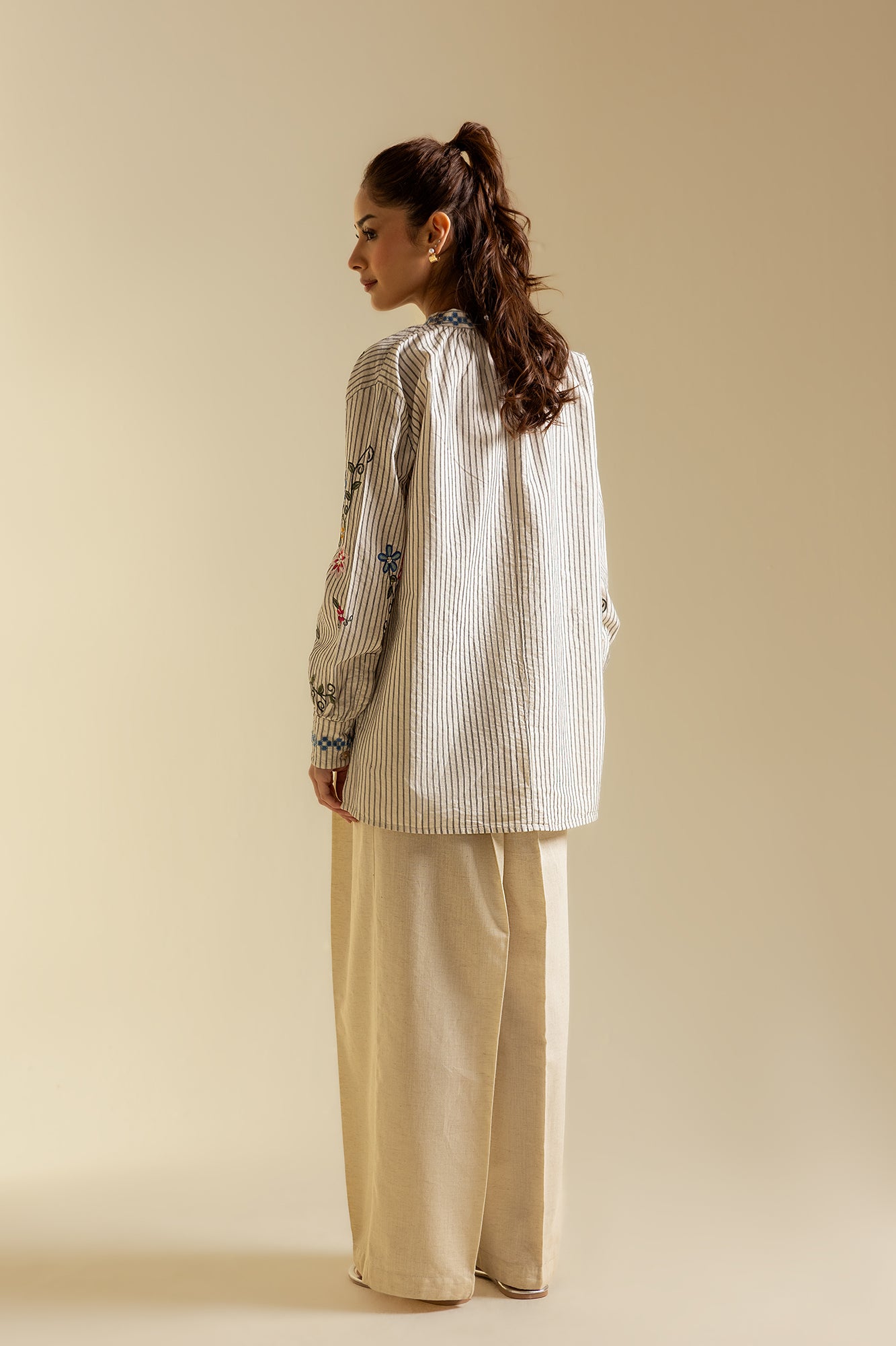 EMBROIDERED KURTI (S2E0494/119/002) - Image 9