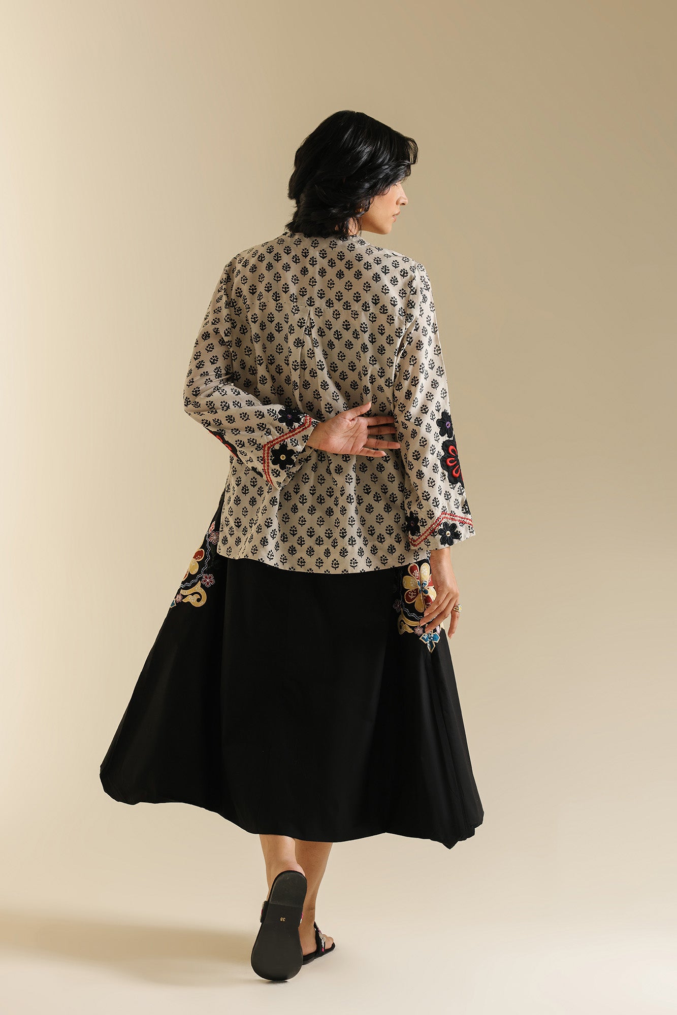 KURTI (S3E119/002/0444) - Image 4