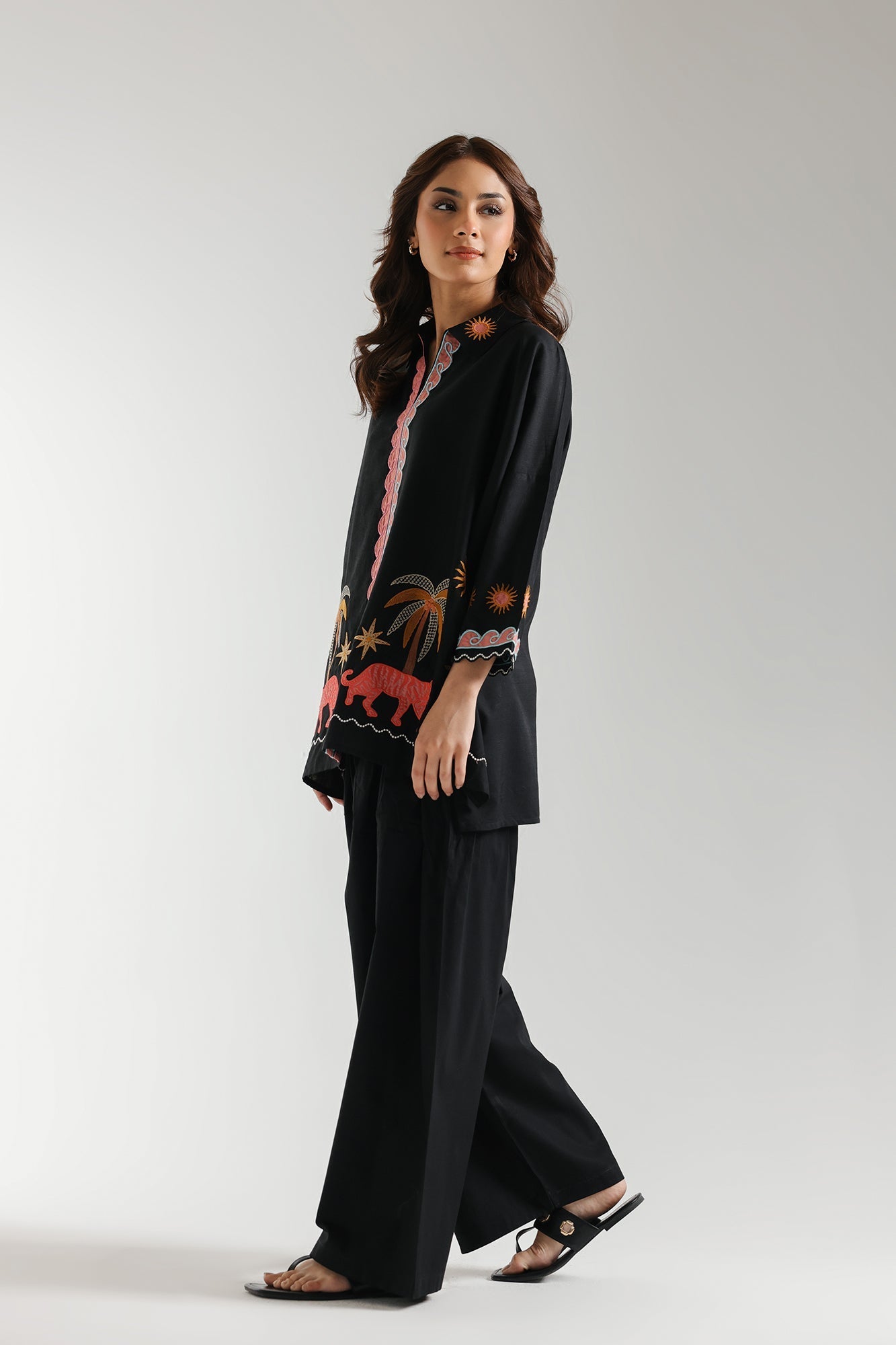 EMBROIDERED TOP (S3E6528/102/902) - Image 2