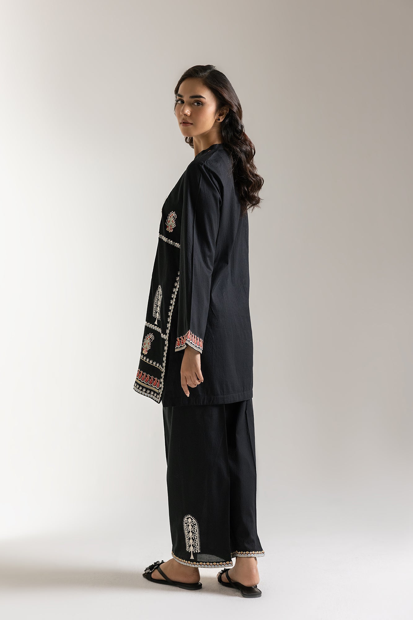 EMBROIDERED SUIT (S5E6536/102/902) - Image 4