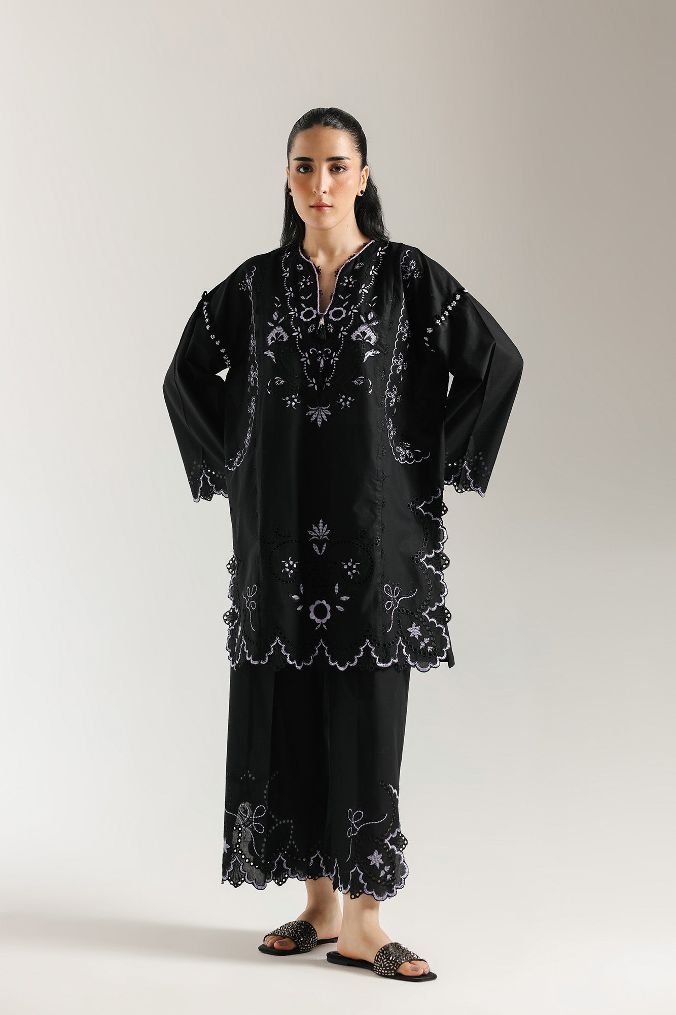 EMBROIDERED SUIT (S6E6316/102/902) - Image 2