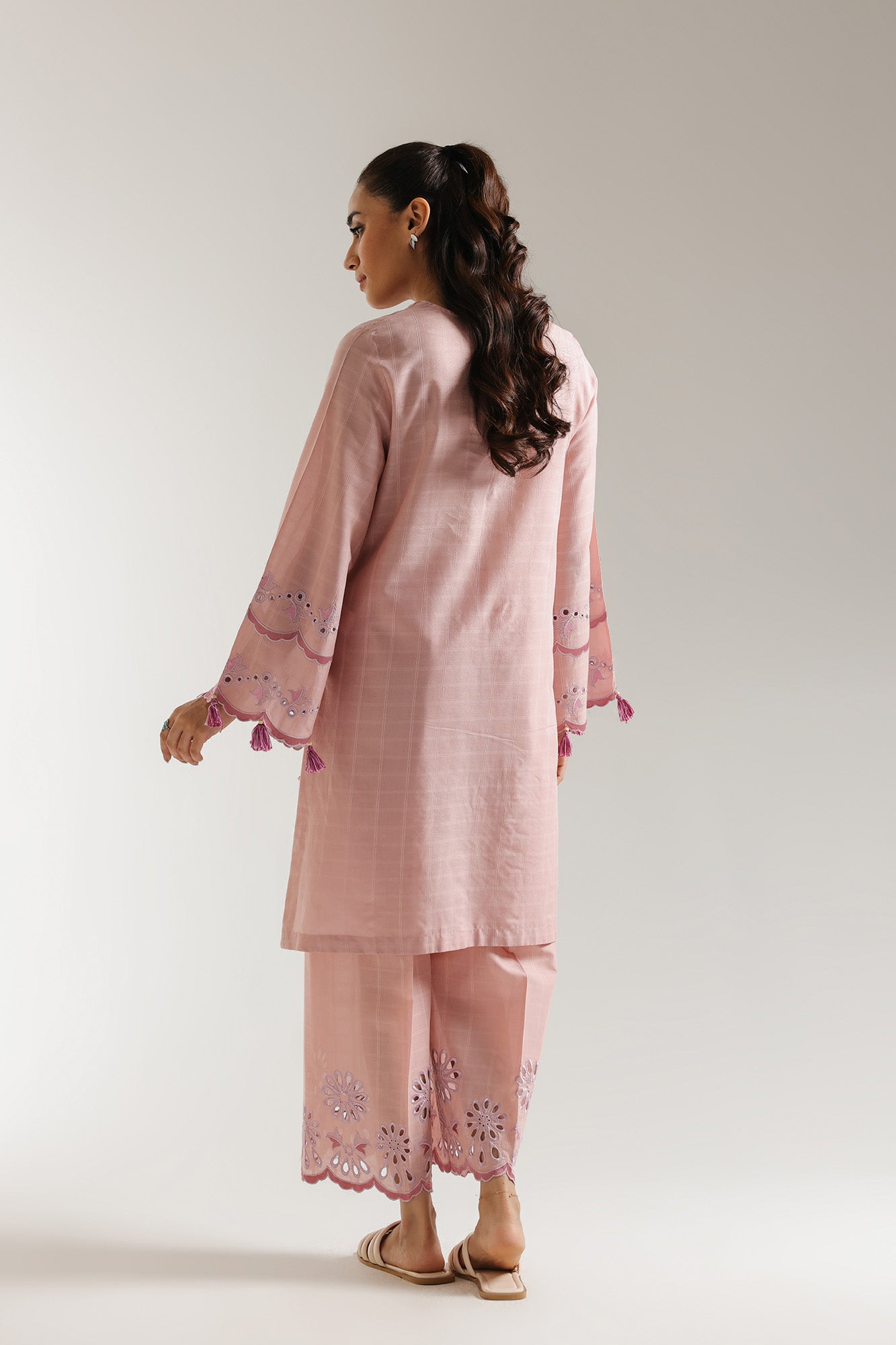 EMBROIDERED SUIT (S6E102/530/6539) - Image 4