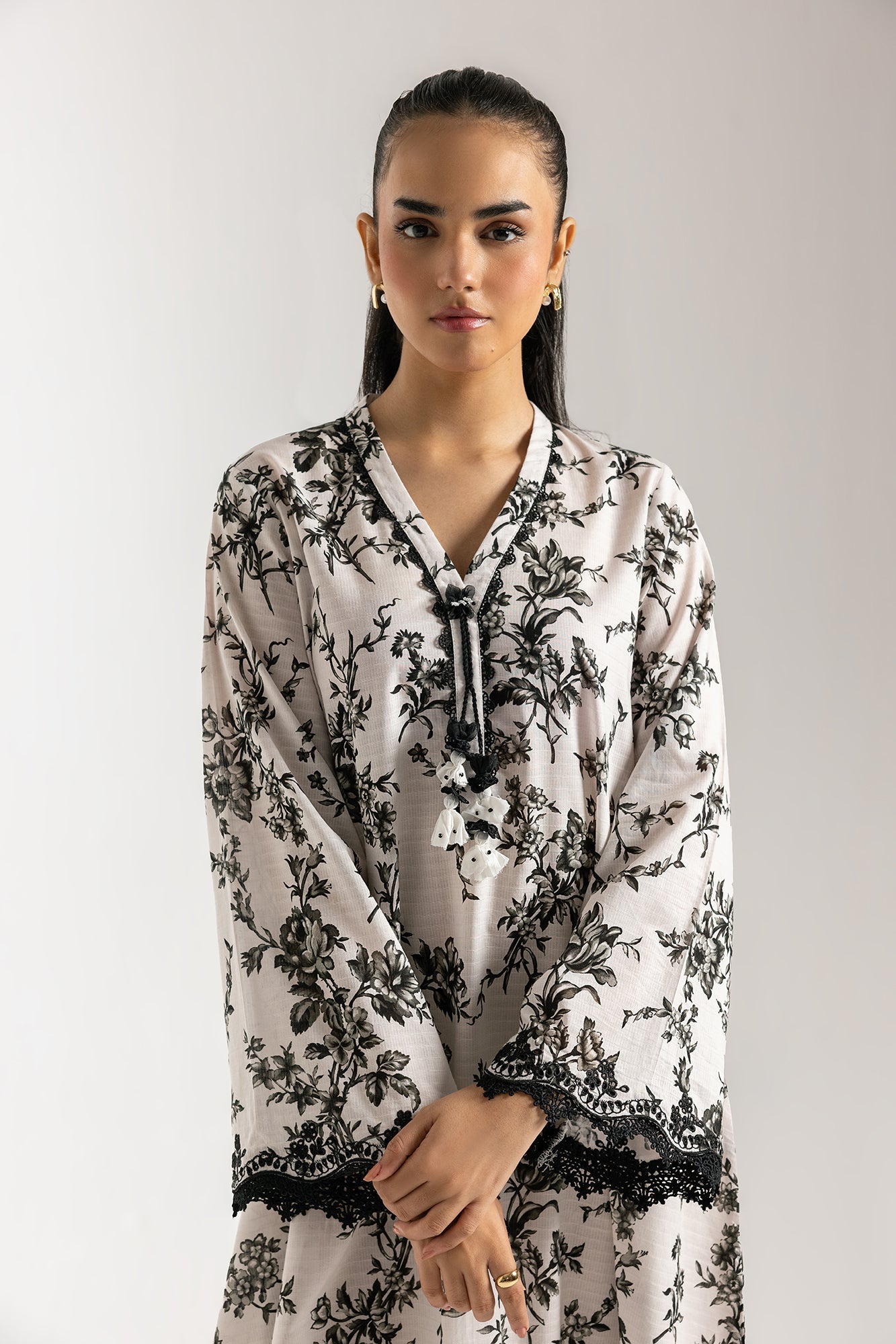 EMBROIDERED SHIRT (S8E6399/102/003) - Image 4