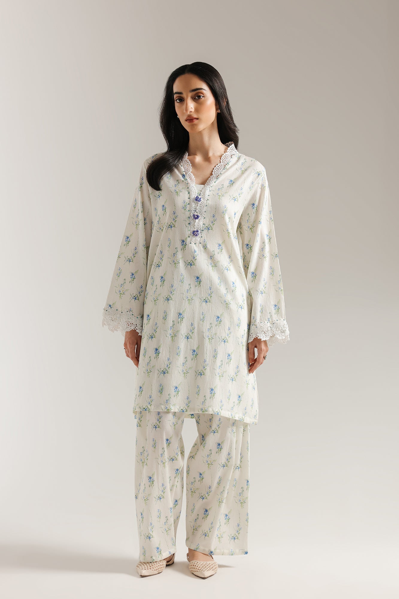 EMBROIDERED SUIT (S9E6407/102/005) - Image 2
