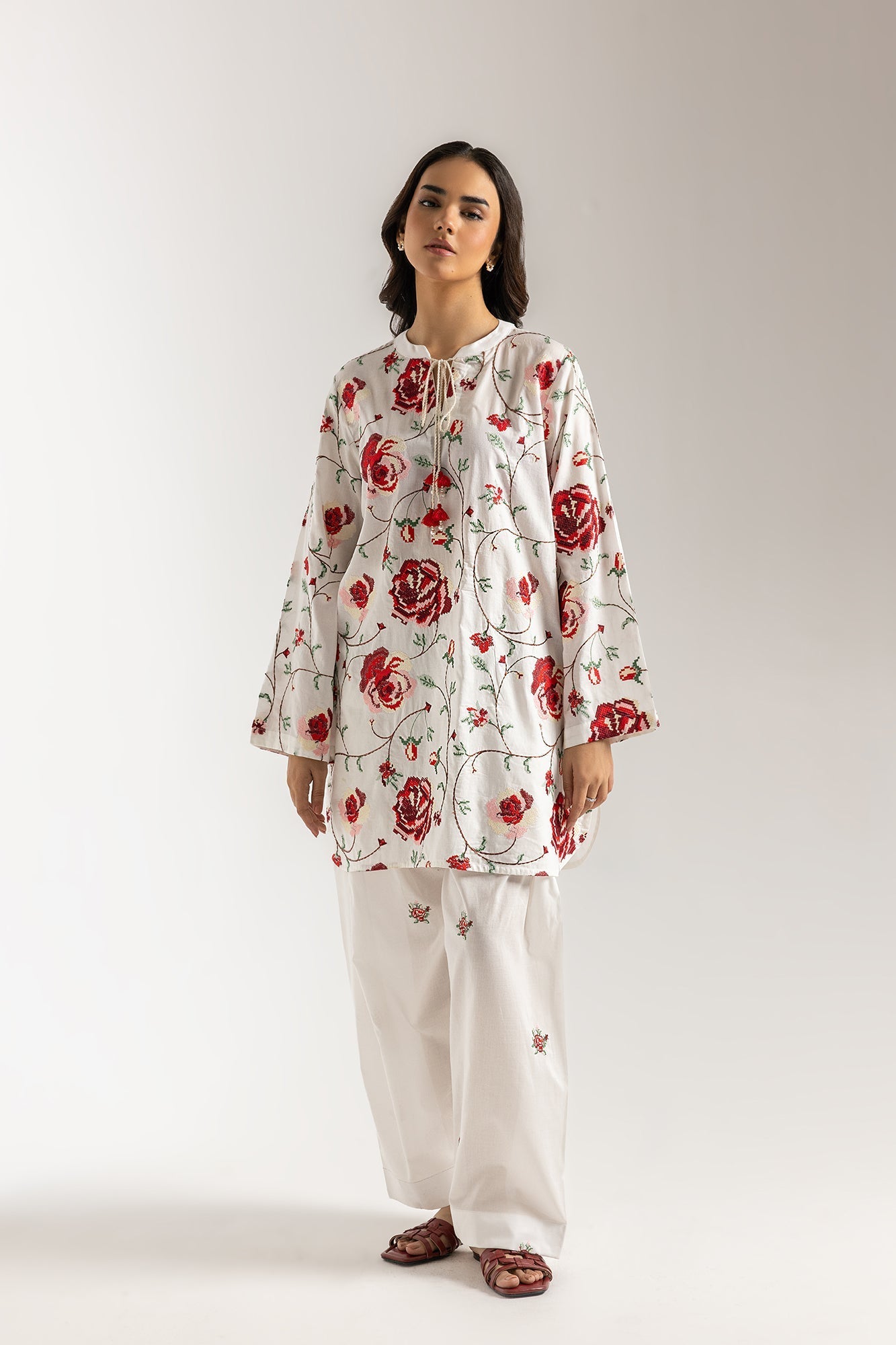 EMBROIDERED SUIT (S9E6409/102/002) - Image 2