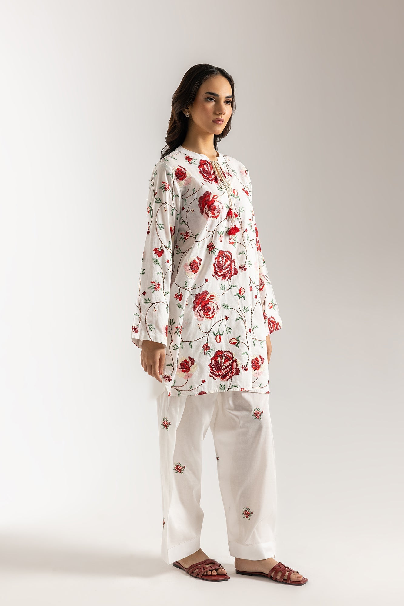 EMBROIDERED SUIT (S9E6409/102/002) - Image 3