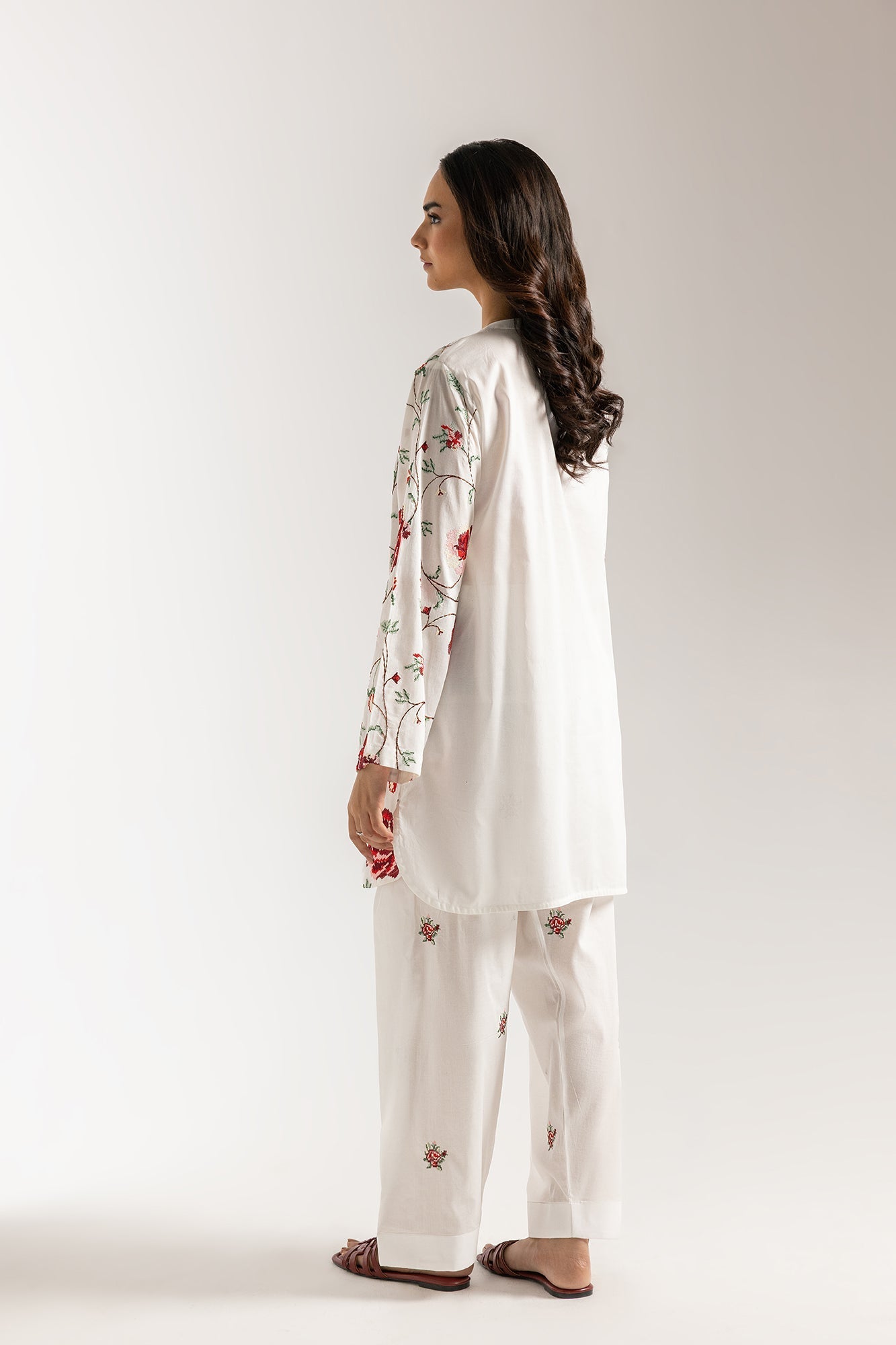 EMBROIDERED SUIT (S9E6409/102/002) - Image 4